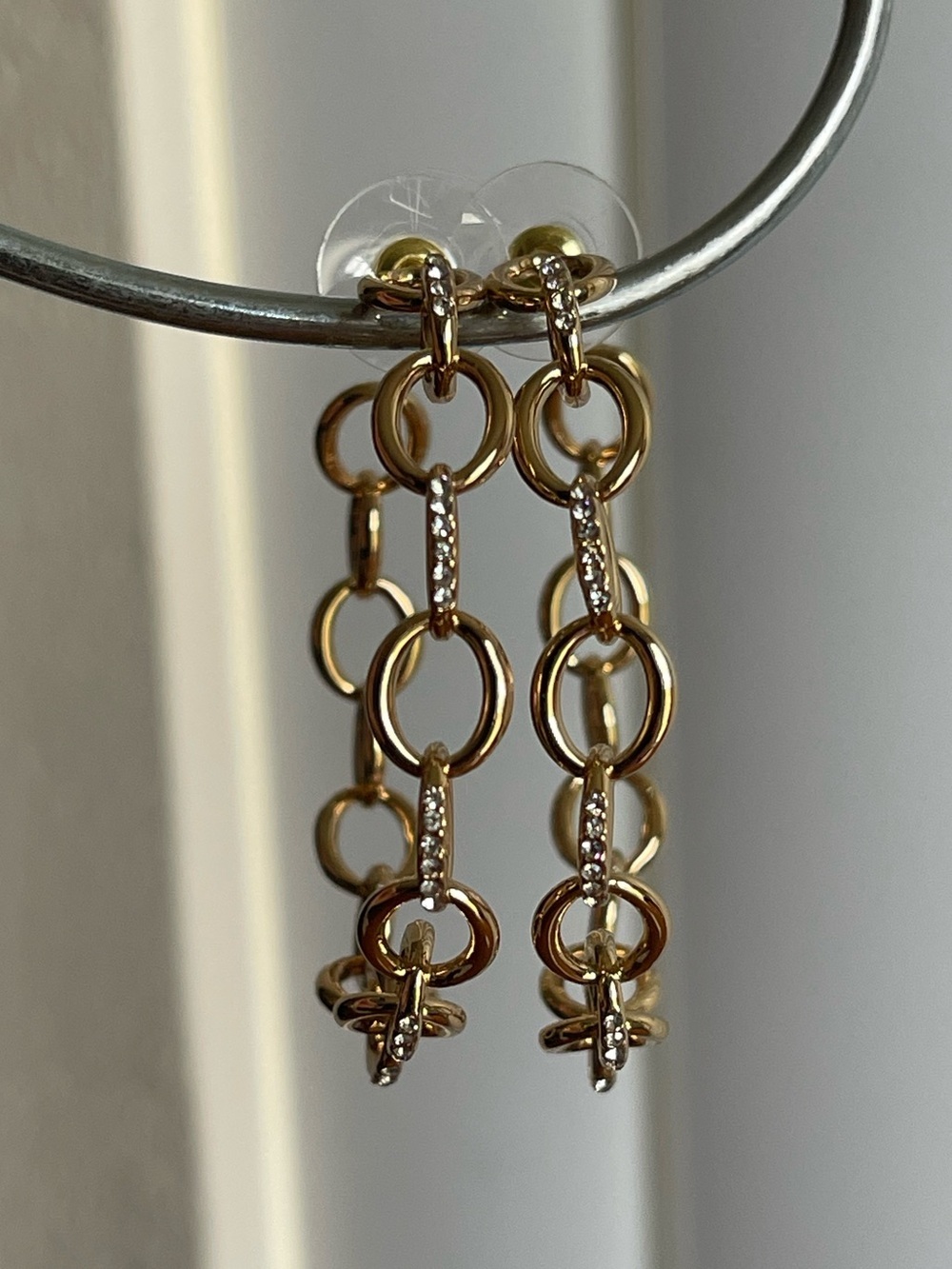 Lilly Pulitzer Island Link Hoop Earrings - Picture 5 of 7